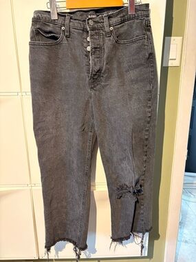 Old Navy Charcoal Gray Distressed Button-Fly crop Jeans